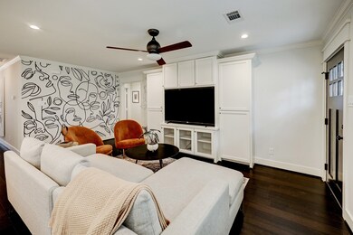 1082 Lamonte Ln, Houston, TX 77018 - photo 6