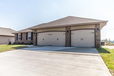 113 N Glengary Dr unit Lot 34, Nixa, MO 65714 - photo 3