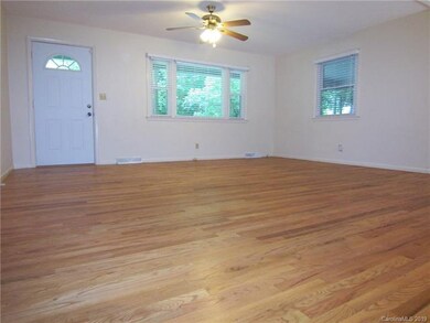 424 Allen St, Shelby, NC 28152 - photo 5