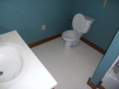 1039 White Lily Church Rd, Somerset, KY 42501 - photo 7