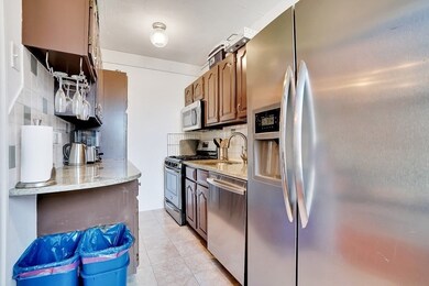 118 Riverway unit 18, Boston, MA 02215 - photo 4