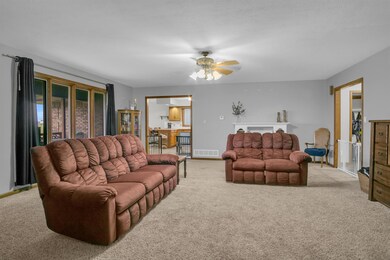 605 N Easy St, Elm Creek, NE 68836 - photo 3
