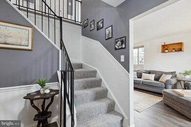 9501 Barcellona Ct, Fairfax, VA 22031 - photo 2