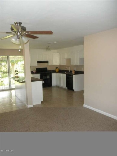 Kitchen/Front Room