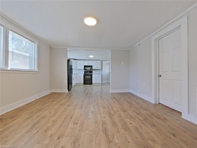 909 Old Thomasville Rd unit A, High Point, NC 27260 - photo 5