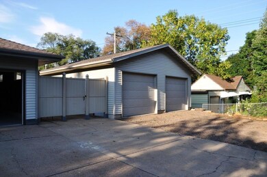 1706 Virginia Ln, Eau Claire, WI 54703 - photo 2