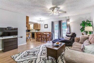 2115 Westwood Dr, Denton, TX 76205 - photo 5