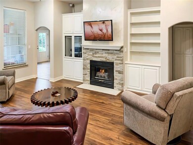 609 Ticonderoga Dr, Denton, TX 76205 - photo 4