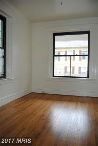 25 N Mulberry St unit 1, Hagerstown, MD 21740 - photo 4