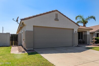 1520 S Sandal, Mesa, AZ 85206 - photo 2
