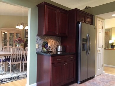 14 Hazel Bush Dr, Cranston, RI 02921 - photo 5