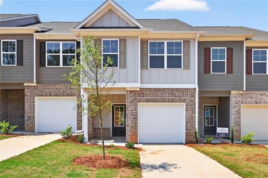 2825 Lillian Ln, Douglasville, GA 30135 - photo 4