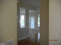 2810 Burrough Hill Ln, Woodbridge, VA 22191 - photo 7