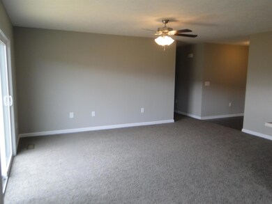 1837 Lakin Ln, Columbia, TN 38401 - photo 5