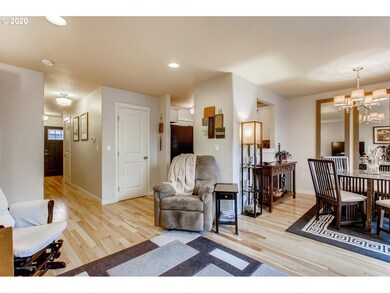 921 NW 3rd Ave, Canby, OR 97013 - photo 6