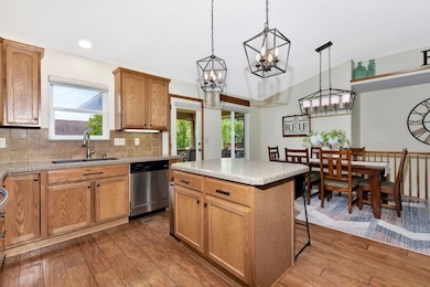 3604 N Forest Ridge Ct, Wichita, KS 67205 - photo 5