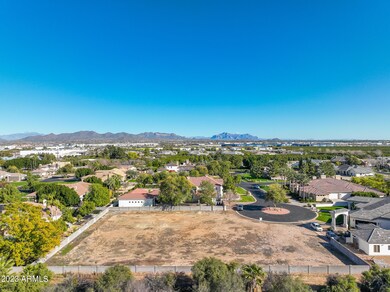 3910 E Northridge Cr-5