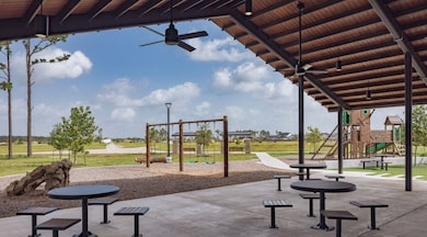 21815 Coral Mist Dr, Cypress, TX 77433 - photo 4