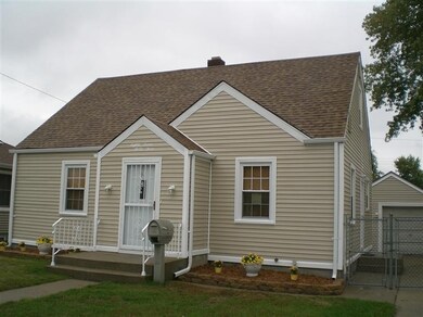 8733 Highland St, Highland, IN 46322 - photo 2