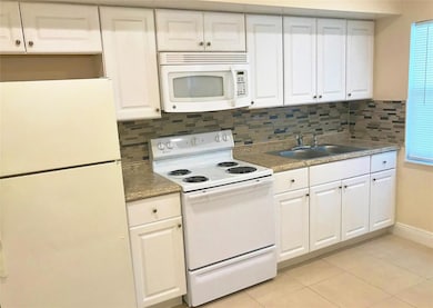 2710 NW 26th St unit 2, Fort Lauderdale, FL 33311 - photo 3