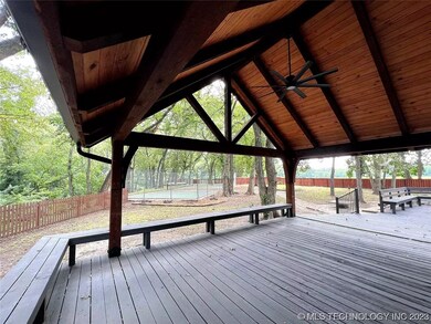 2301 Camden Ct, Bartlesville, OK 74006 - photo 4