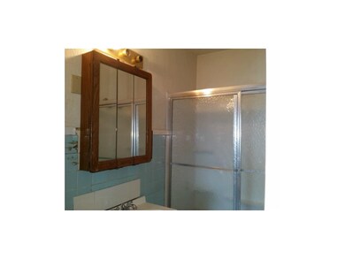 Upstairs Bathroom with shower