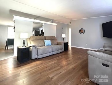 3355 Stony Brook Cir, Newton, NC 28658 - photo 5