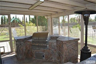 Built In BBQ  in door Patio
