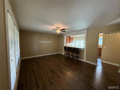 Lots of light in the big picture window.