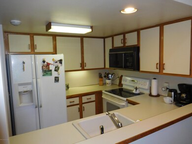 116 Duck Hollow Cir, Stroudsburg, PA 18360 - photo 4