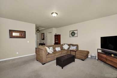 2714 SW 50th St, Redmond, OR 97756 - photo 6