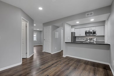 1637 Park Row Dr unit F, Columbus, OH 43235 - photo 7