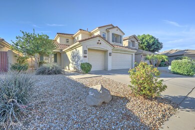 439 E Louis Way-2