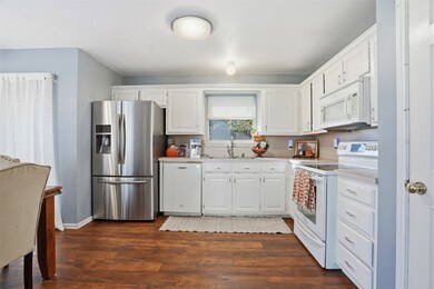 1970 Fm 2264, Decatur, TX 76234 - photo 2