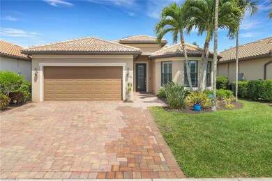 View of front of house featuring a garage, a front
