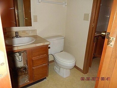 795 Ashford Glen Ct (7)