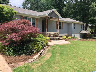 82 Alpine View, Gadsden, AL 35901 - photo 2
