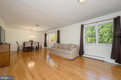 4 Hickory Hill Dr, Ewing, NJ 08618 - photo 4