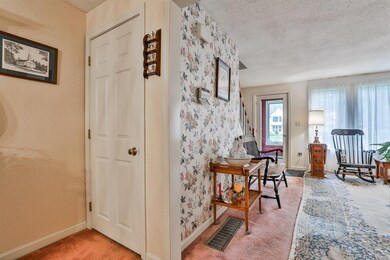 29 Drury Ln unit U24, Nashua, NH 03064 - photo 5