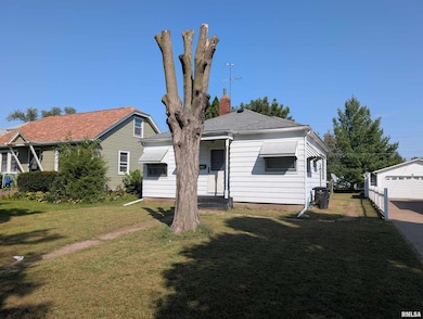 2007 46th St, Rock Island, IL 61201 - photo 2