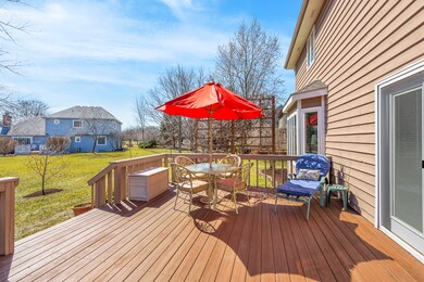 1528 Carlyle Rd, Naperville, IL 60564 - photo 4