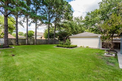 15806 Knoll Lake Dr, Houston, TX 77095 - photo 7