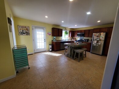 133 Carter St unit 133, Fall River, MA 02721 - photo 6