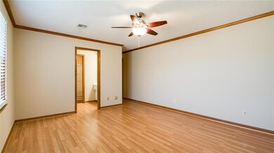 7804 Darnell St, Shawnee, KS 66216 - photo 3