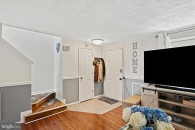 2045 Wisper Woods Way, Windsor Mill, MD 21244 - photo 4