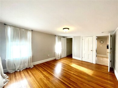 29 Gibbs Ave unit 2, Newport, RI 02840 - photo 6