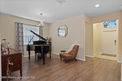 22-web-or-mls-M7304291