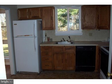 869 Parkridge Dr, Media, PA 19063 - photo 7