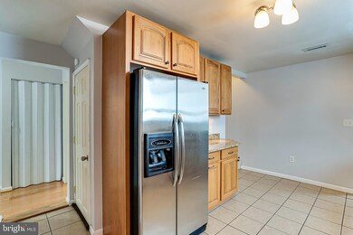 297 Lavern Ave, Halethorpe, MD 21227 - photo 6