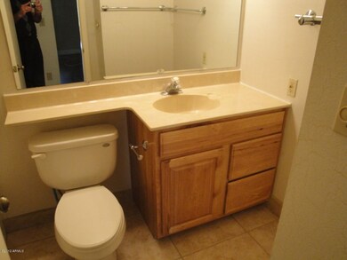 721 E Montebello Ave unit 209, Phoenix, AZ 85014 - photo 4